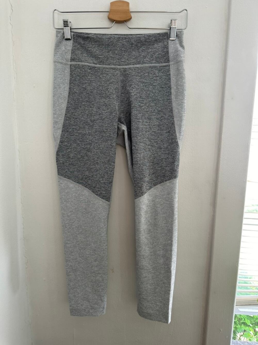 Outdoor Voices Women's Gray Two Toned Leggings | Size Medium